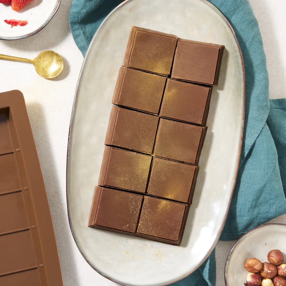 Avanti Deep Chocolate Mould, Set of 2