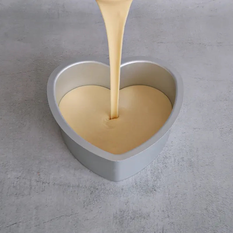 Mondo Pro Heart Cake Pan 10in/25x7.5cm