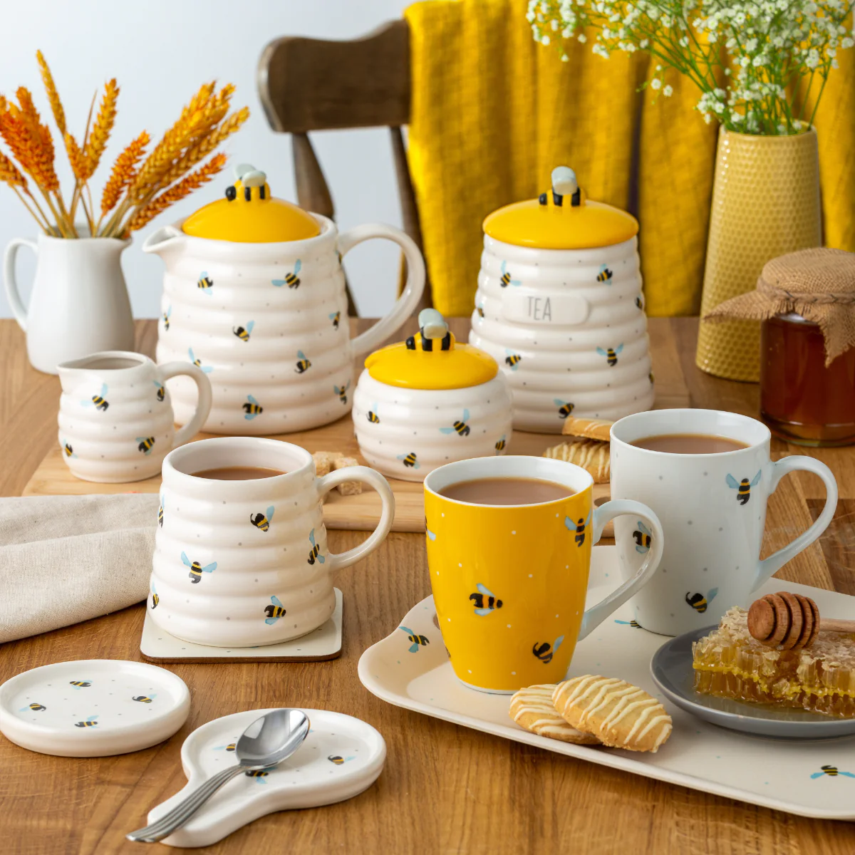 Price & Kensington Sweet Bee Sugar Bowl